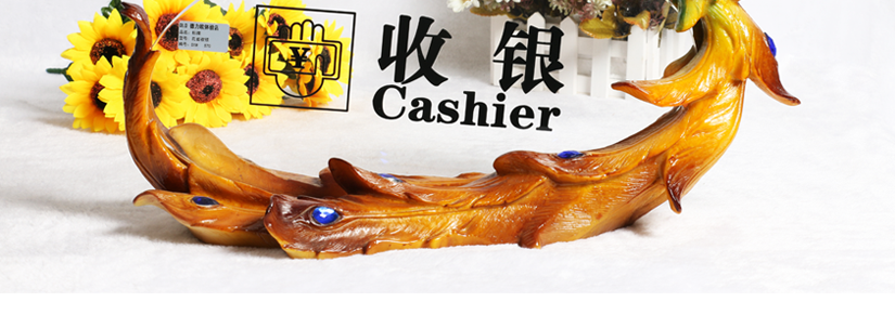 前台收银处的装饰精品